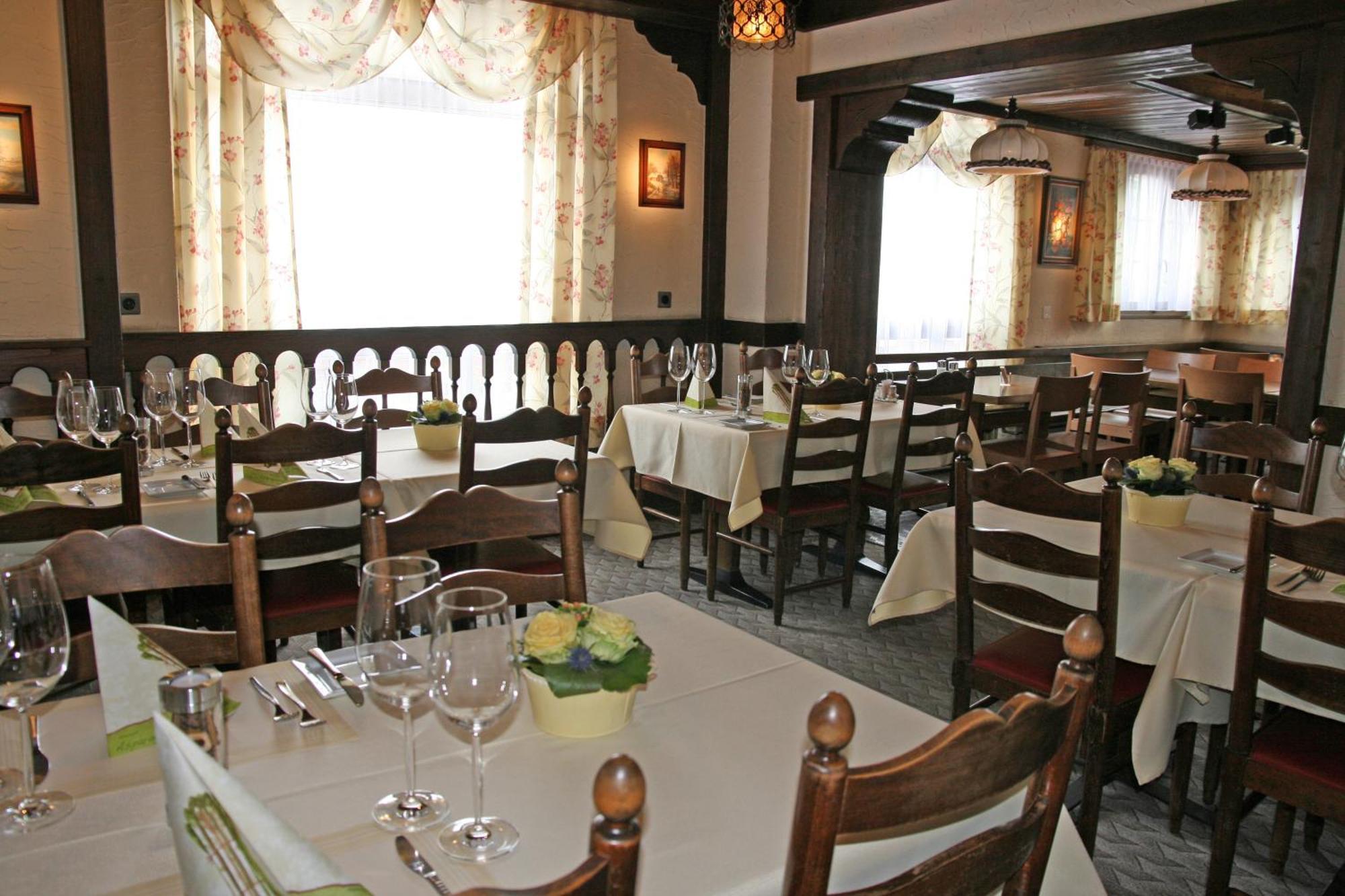 Hotel Glaernisch Hof Хорген Экстерьер фото