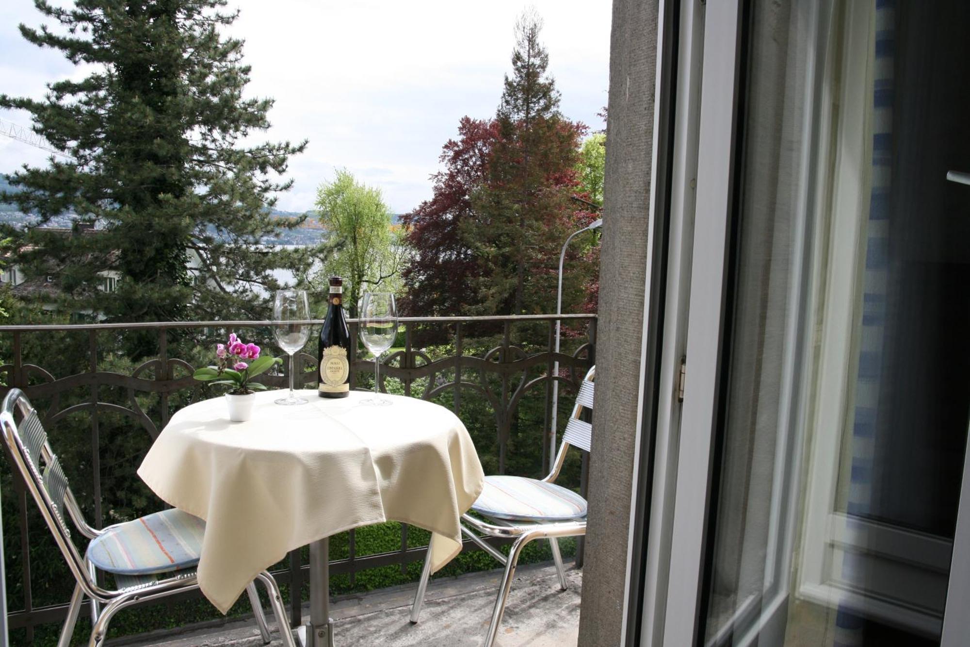 Hotel Glaernisch Hof Хорген Экстерьер фото