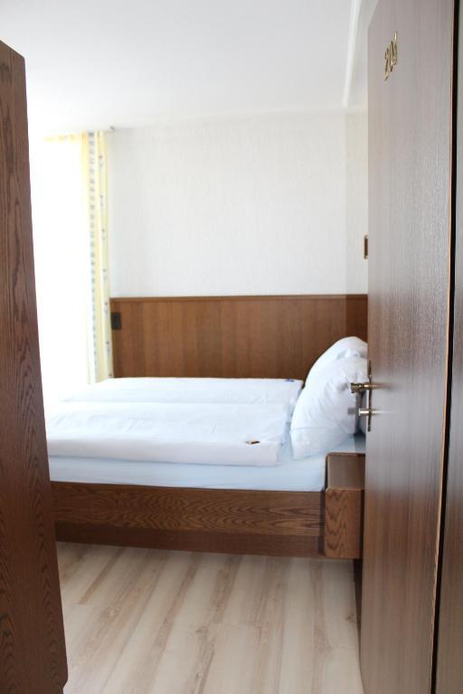 Hotel Glaernisch Hof Хорген Номер фото