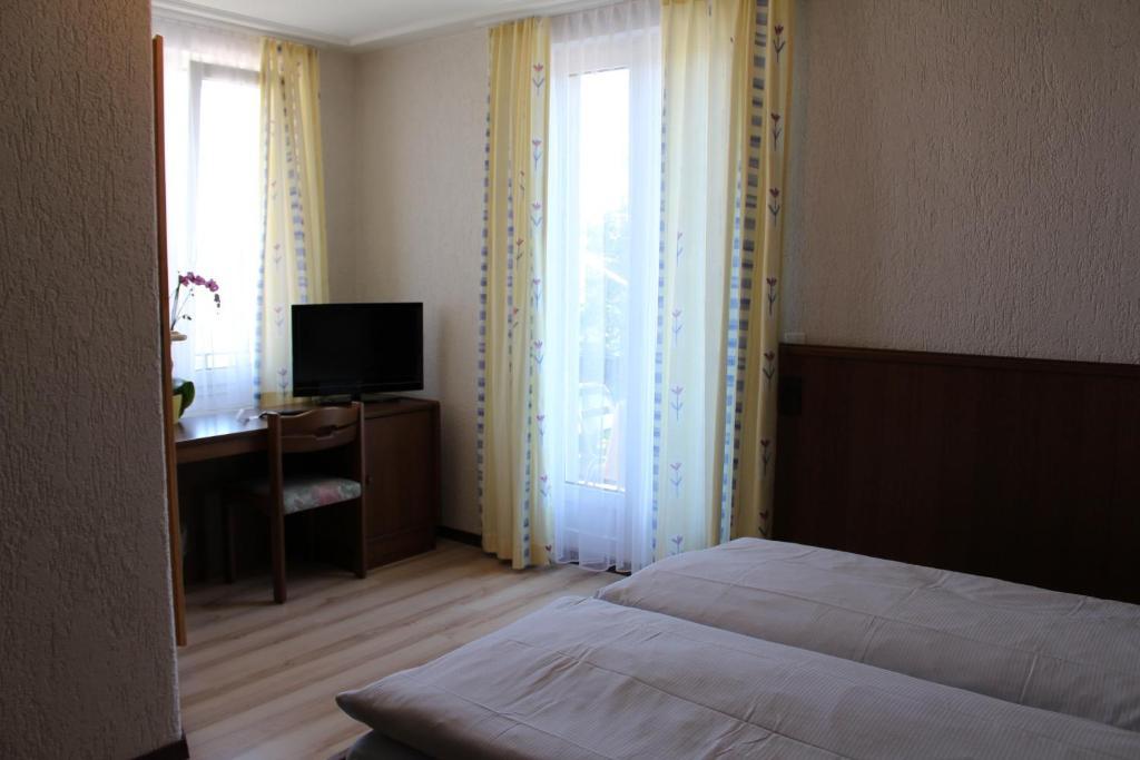 Hotel Glaernisch Hof Хорген Номер фото