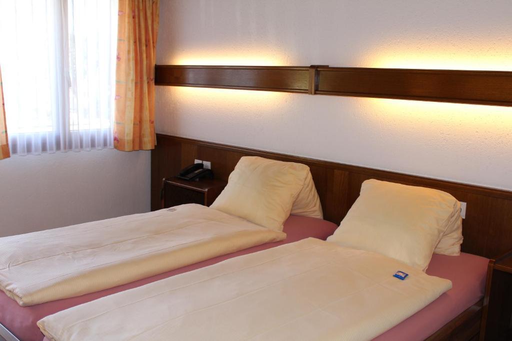 Hotel Glaernisch Hof Хорген Экстерьер фото