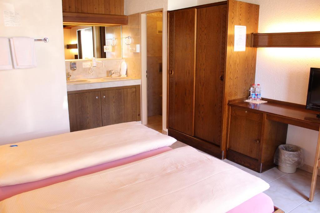Hotel Glaernisch Hof Хорген Номер фото