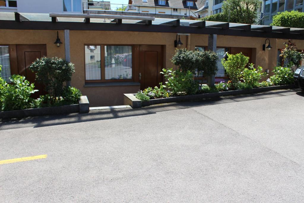 Hotel Glaernisch Hof Хорген Экстерьер фото